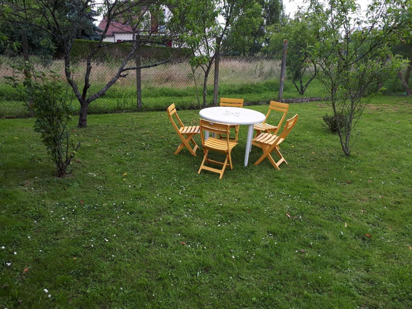 Le Truc En Plus, Accessibles Pmr, Appartement 45 M2 Mitoyen Dans Une Maison Avec Un Autre Appartement Guerard Exterior foto